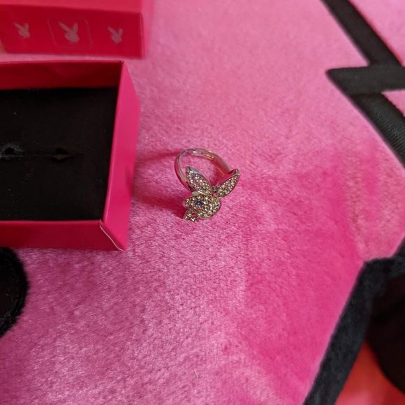 Playboy ring - Picture 4 of 4